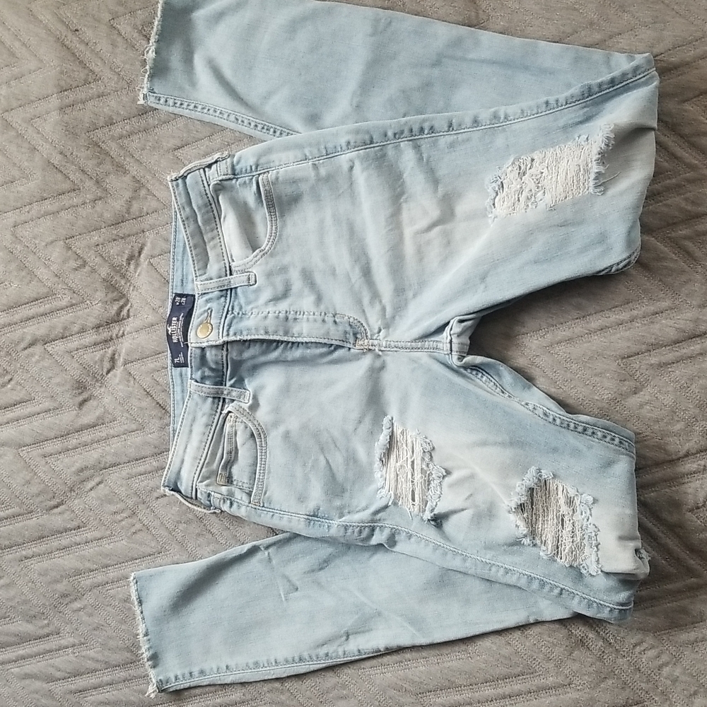 Hollister Jeans.  Size 7L